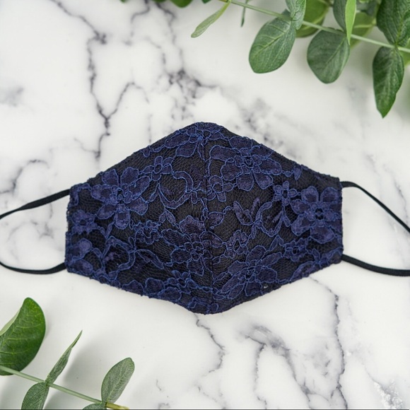 Set 5 soft lace face mask with filter pocket - Picture 6 of 8